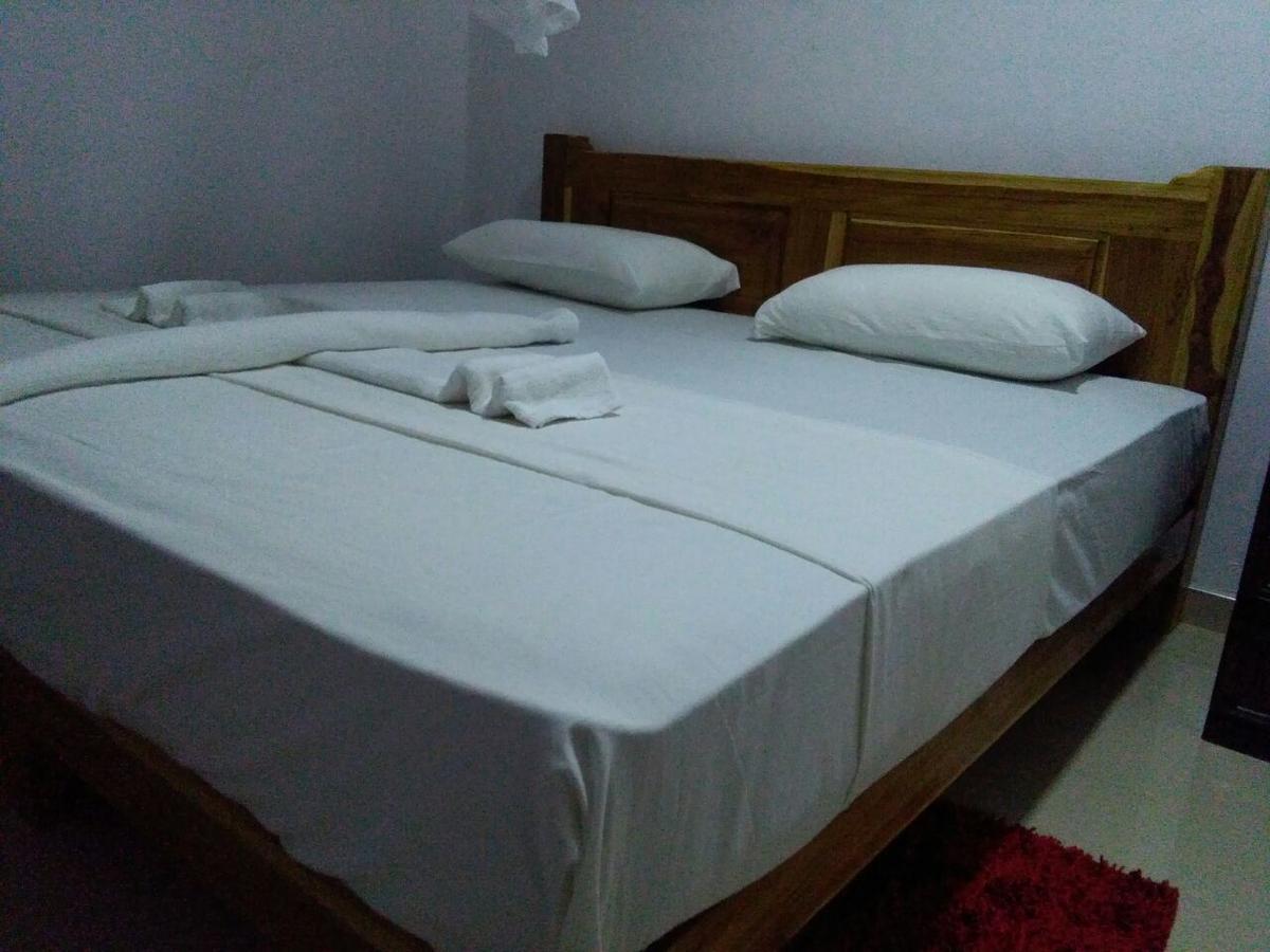 Thilina Homestay Σιγκιρίγια Εξωτερικό φωτογραφία