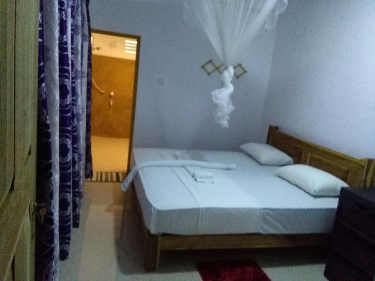 Thilina Homestay Σιγκιρίγια Εξωτερικό φωτογραφία